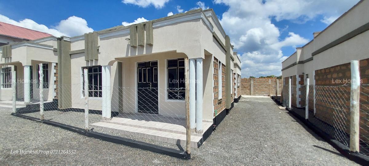 3 Bed House with En Suite at Rimpa - 3