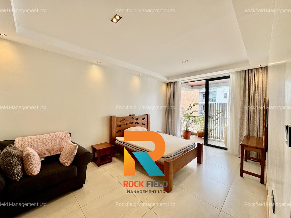 Furnished 3 Bed Apartment with En Suite in Spring Valley - 10
