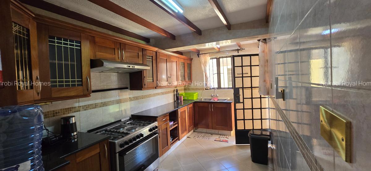 4 Bed House with En Suite at Runda Road - 14