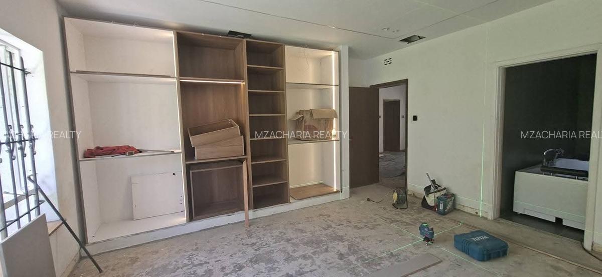 4 Bed House with En Suite in Muthaiga - 7