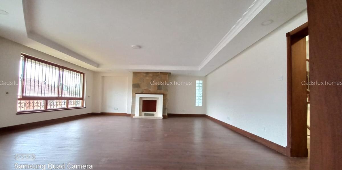 5 Bed Villa with En Suite at Shanzu - 3