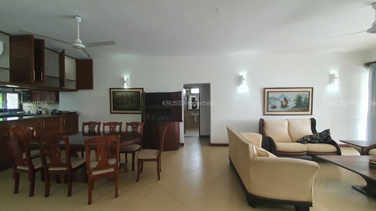Serviced 3 Bed Apartment with En Suite at Ar156 - 20