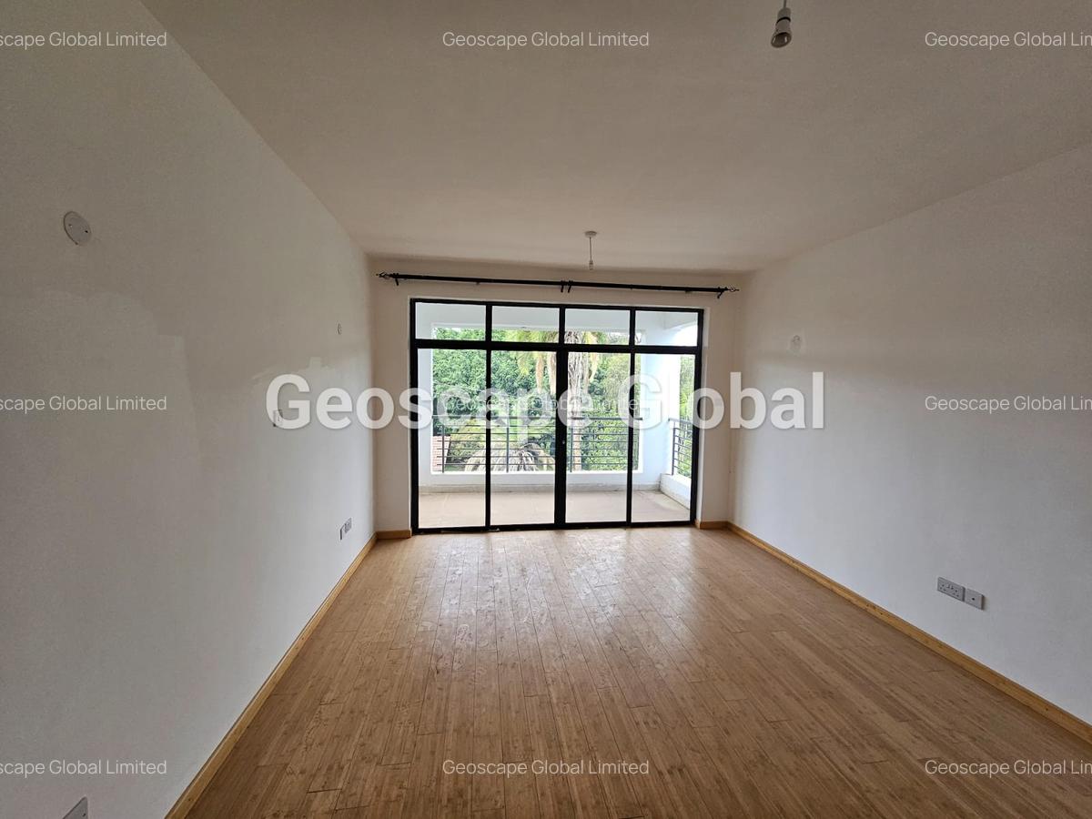 5 Bed Townhouse with En Suite in Lavington - 7