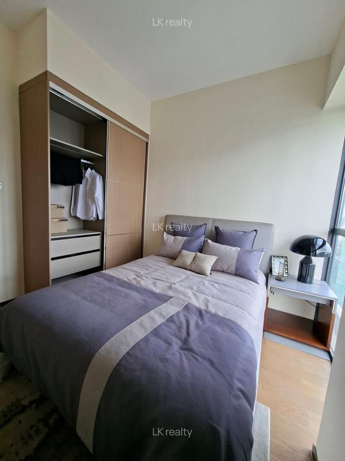 Serviced 2 Bed Apartment with En Suite at Westlands Road - 13