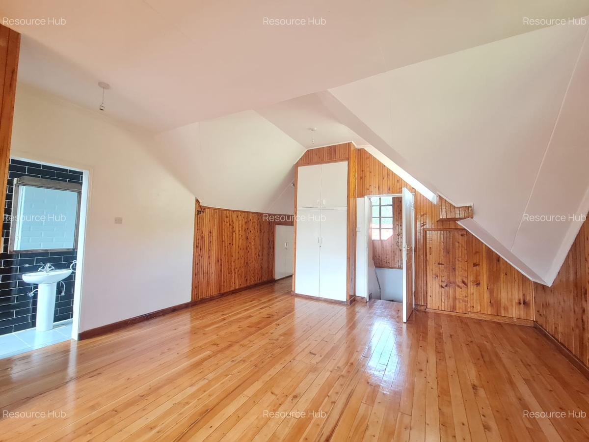 3 Bed Townhouse with En Suite at Hardy - 13