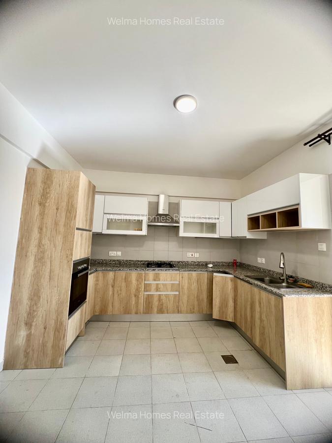 3 Bed Apartment with En Suite in Kileleshwa - 5