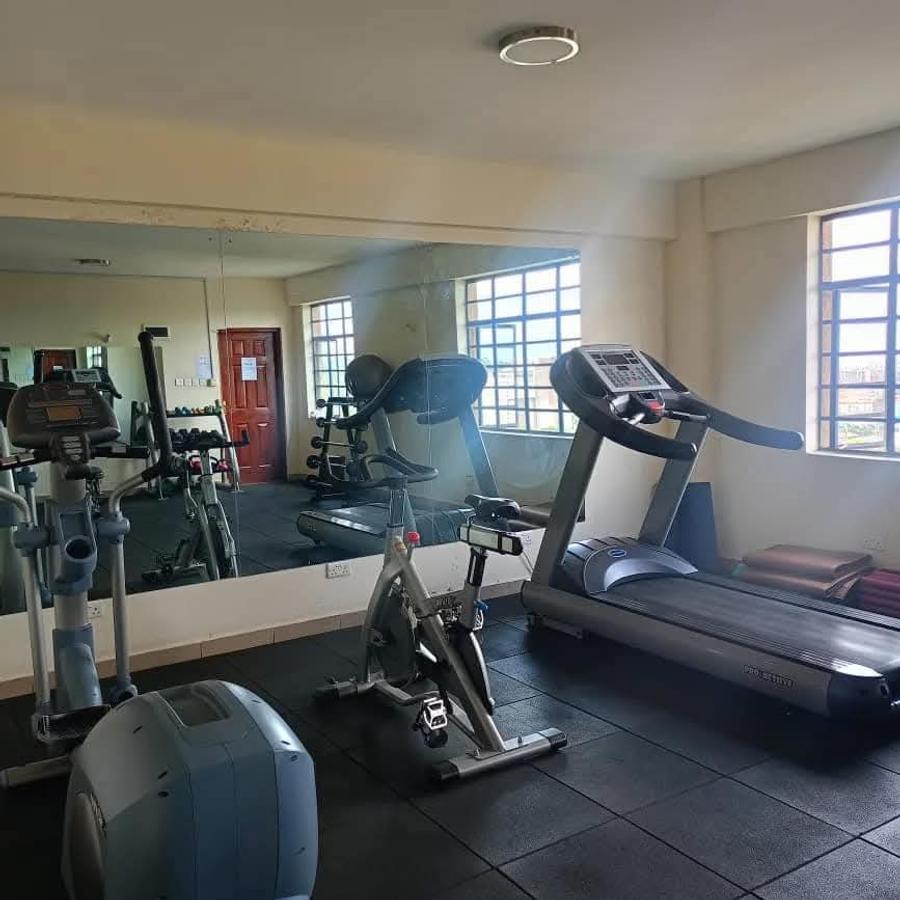 Serviced 1 Bed Apartment with Gym in Westlands Area - 10