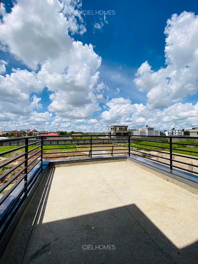 4 Bed Villa with En Suite at Eastern Bypass - 20