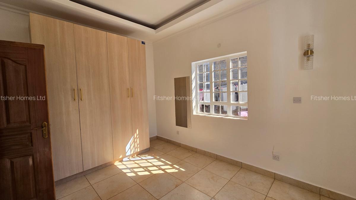 3 Bed House with En Suite in Runda - 9