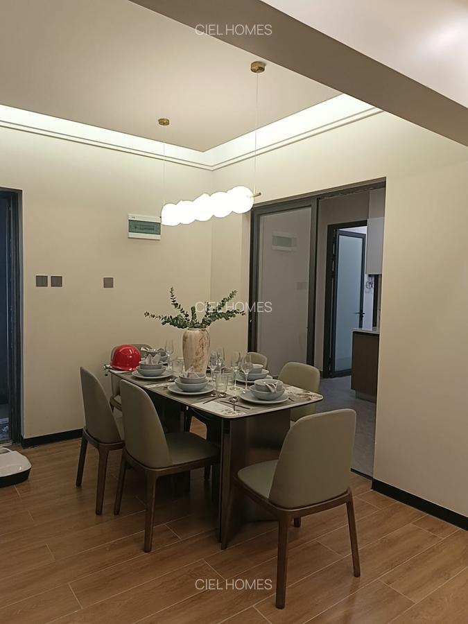 3 Bed Apartment with En Suite at Wood Avenue - 3