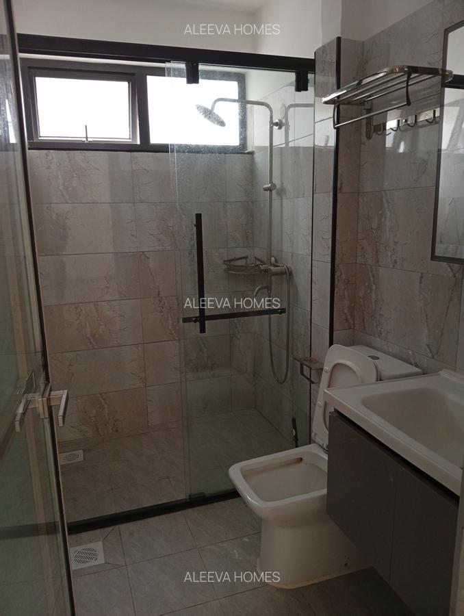 2 Bed Apartment with En Suite in Lavington - 19