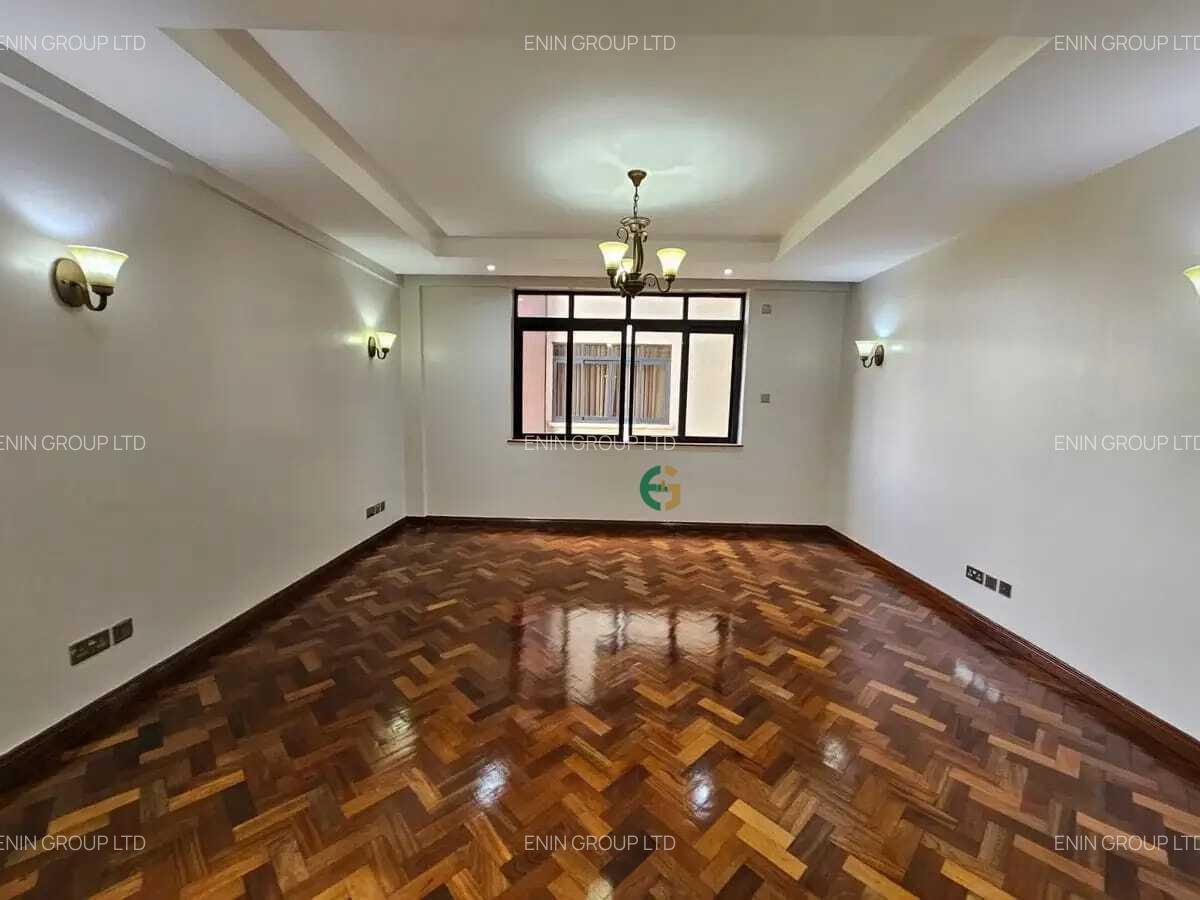 3 Bed Apartment with En Suite at Riverside Drive - 15