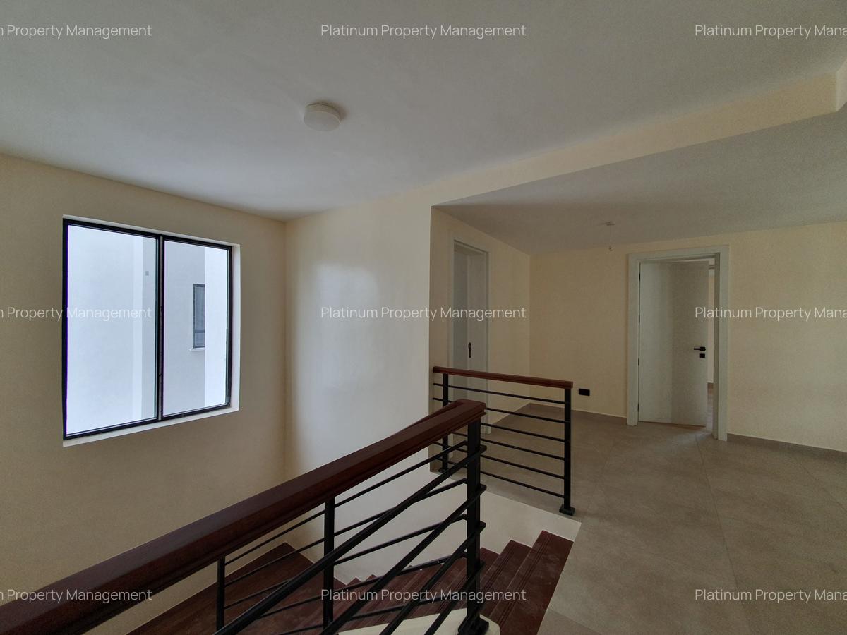 4 Bed Apartment with En Suite at Westlands - 11