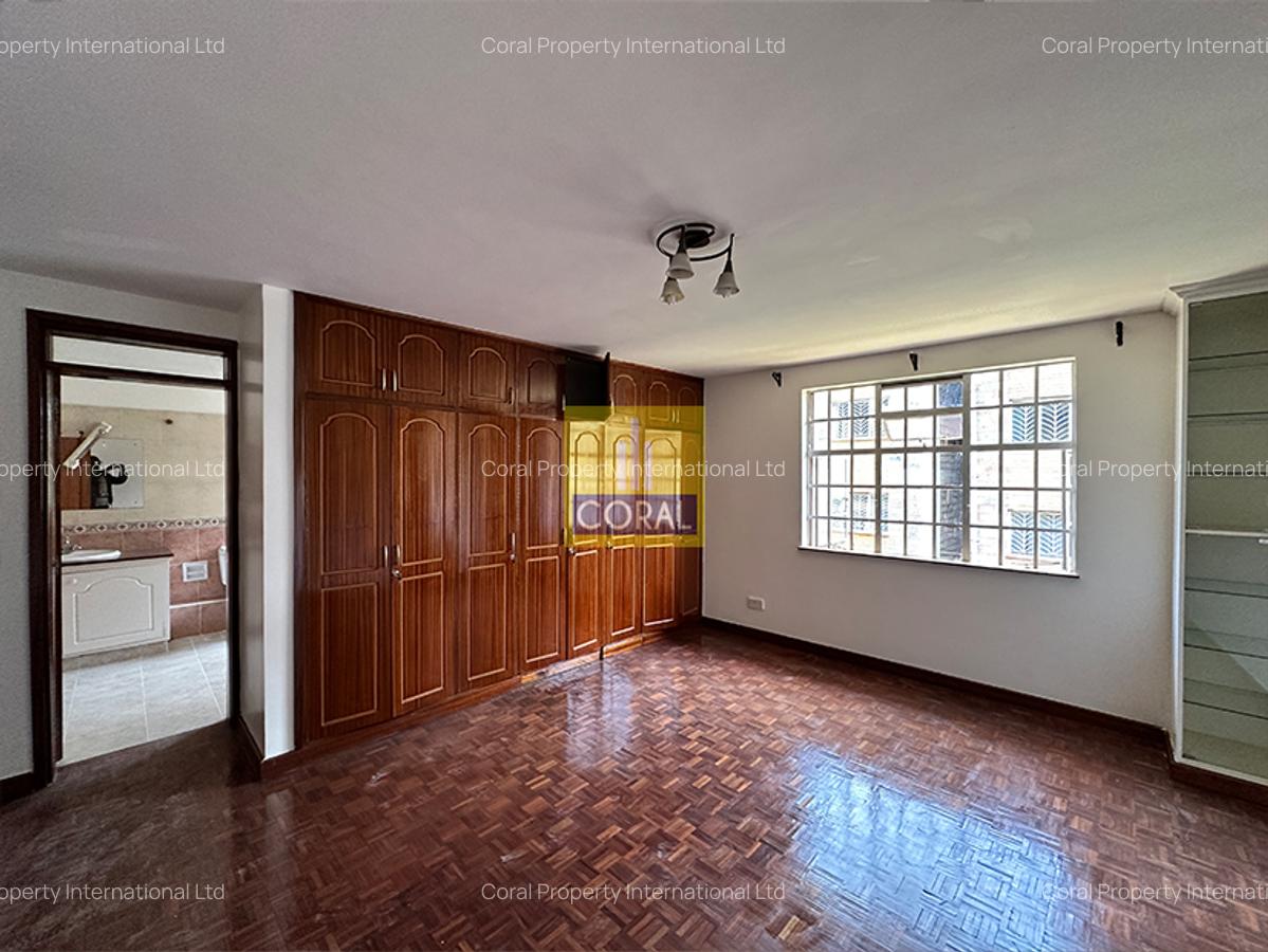 4 Bed Apartment in Westlands Area - 15
