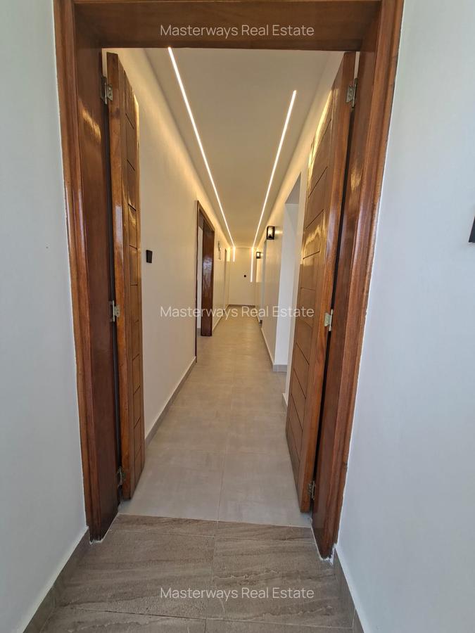 3 Bed House with En Suite in Nakuru - 14
