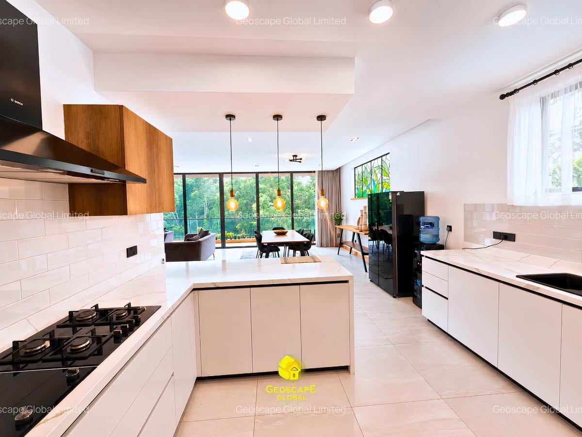 5 Bed Apartment with En Suite in Westlands Area - 4