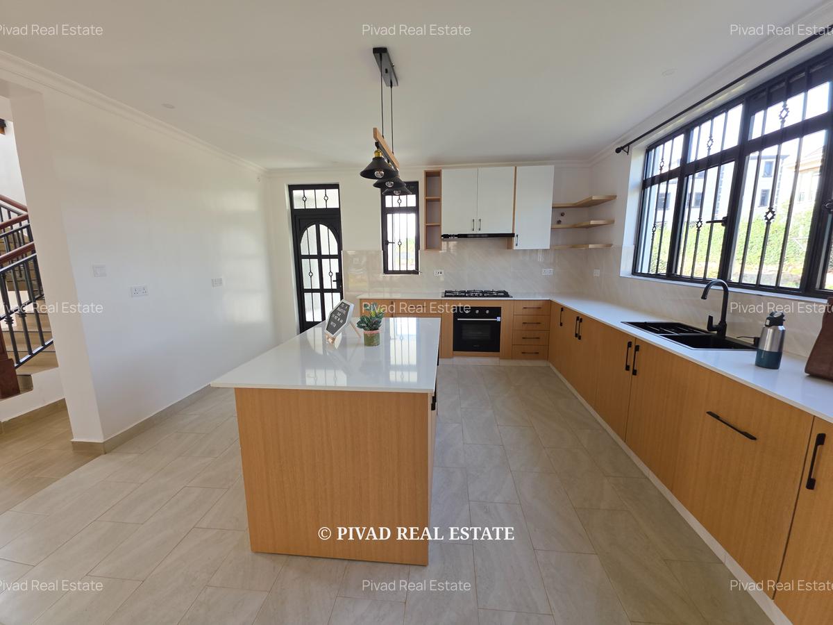4 Bed Townhouse with Garden in Ruiru - 11