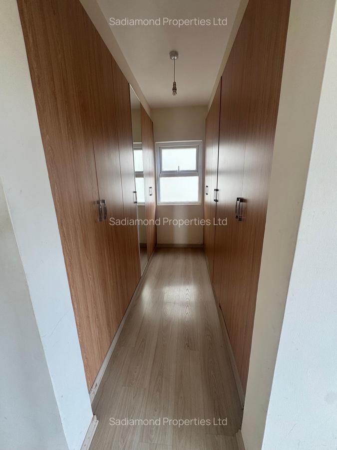 3 Bed Apartment with En Suite in Westlands Area - 7