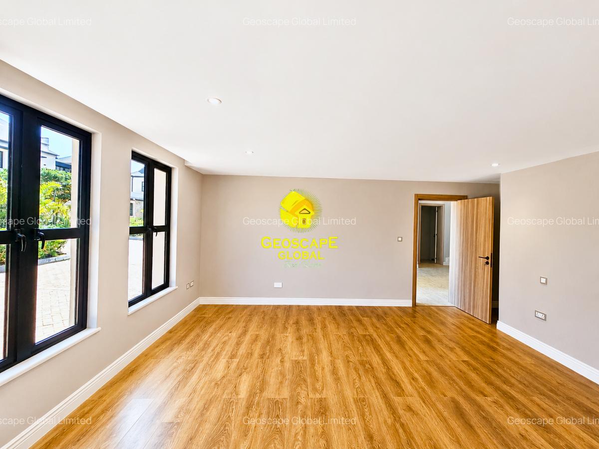 4 Bed Townhouse with En Suite in Runda - 5