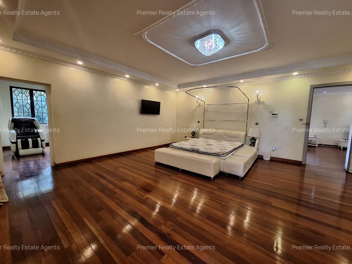 5 Bed Villa with En Suite at Runda - 13