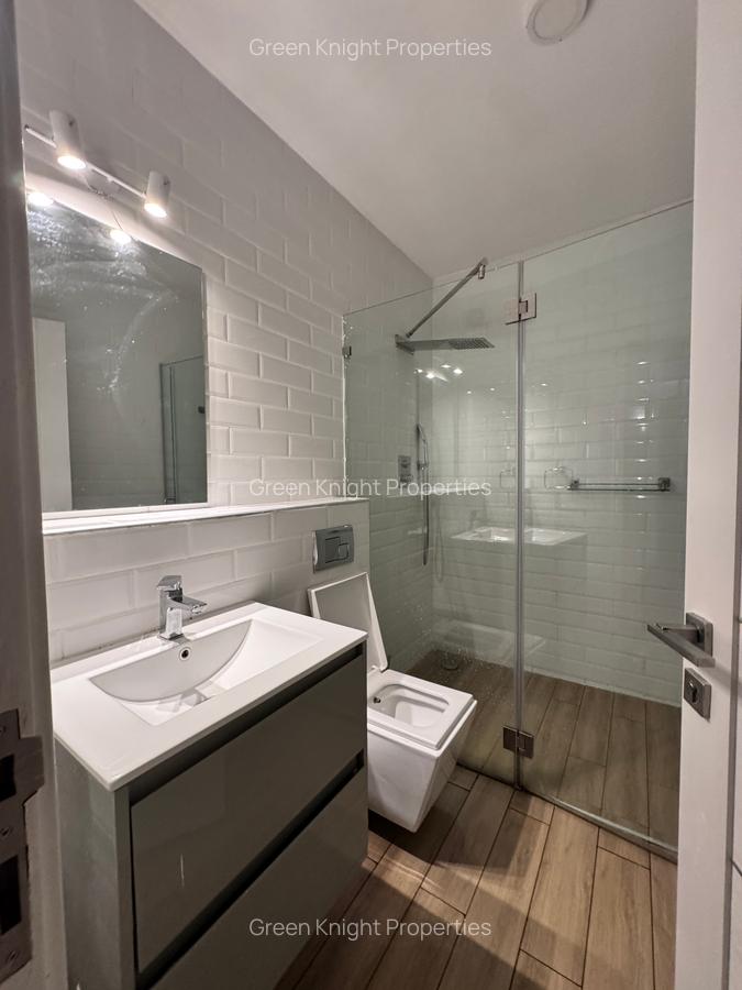 Serviced 2 Bed Apartment with En Suite in Lavington - 9