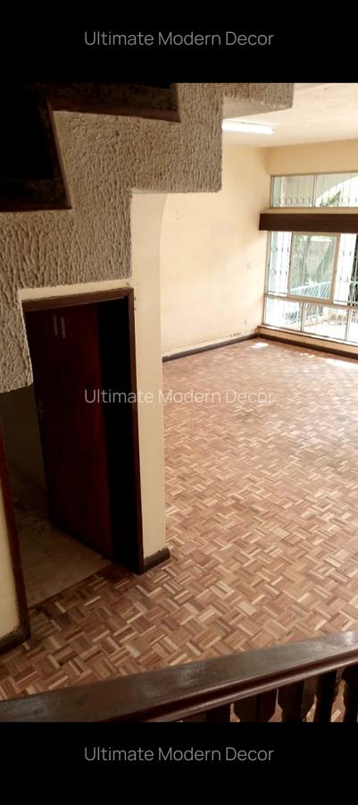 6 Bed Townhouse with Staff Quarters at Nyeri Close - 4