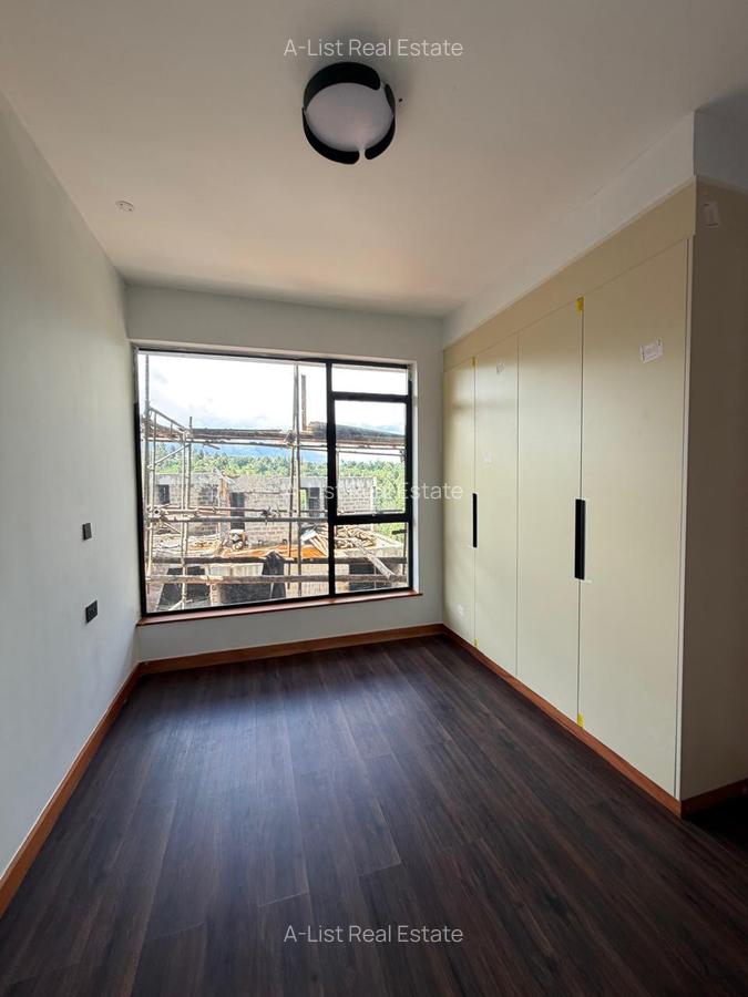 4 Bed Townhouse with Swimming Pool at Kirawa Road - 14