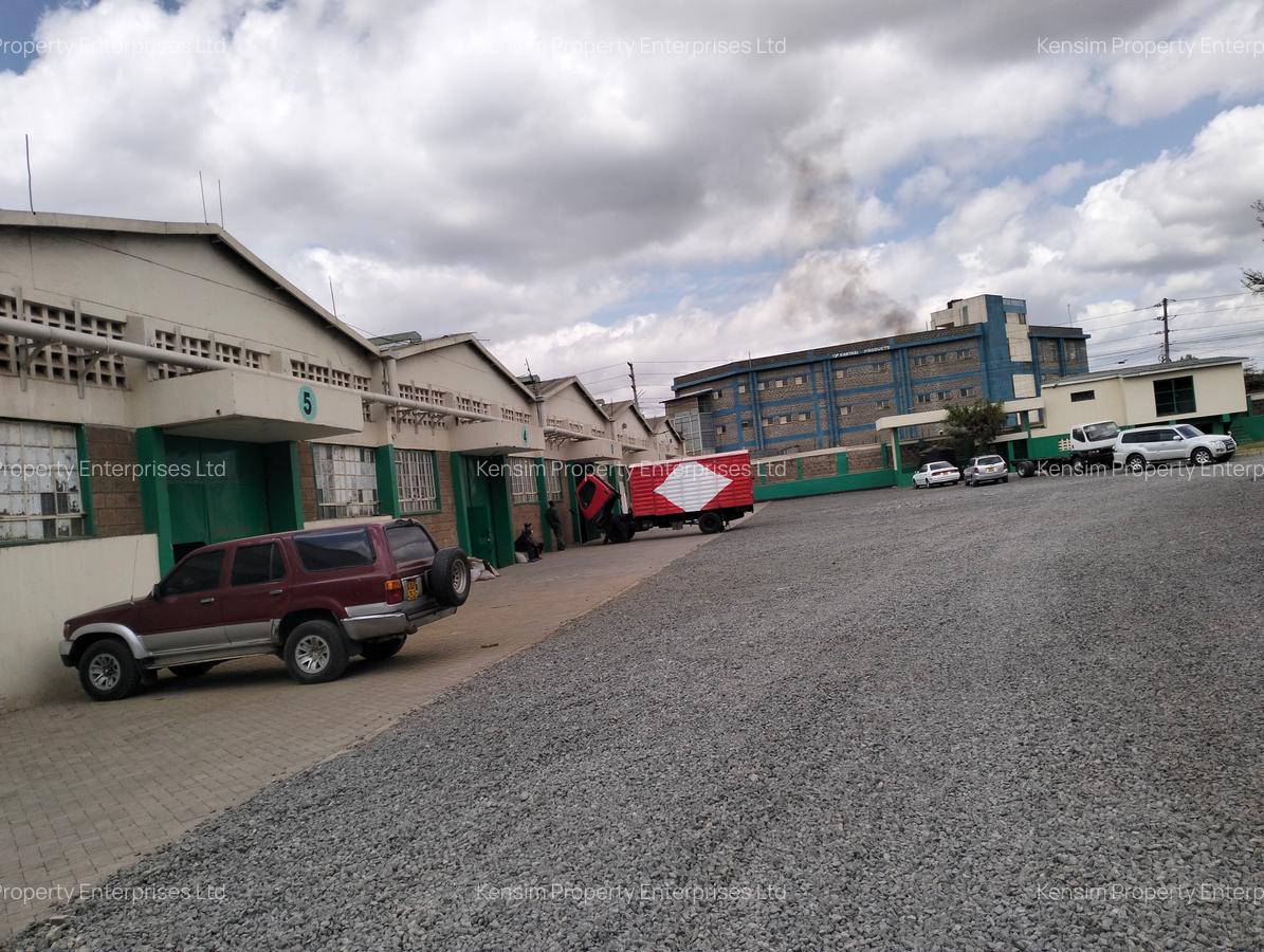 3.53 ft² Commercial Land in Industrial Area - 2