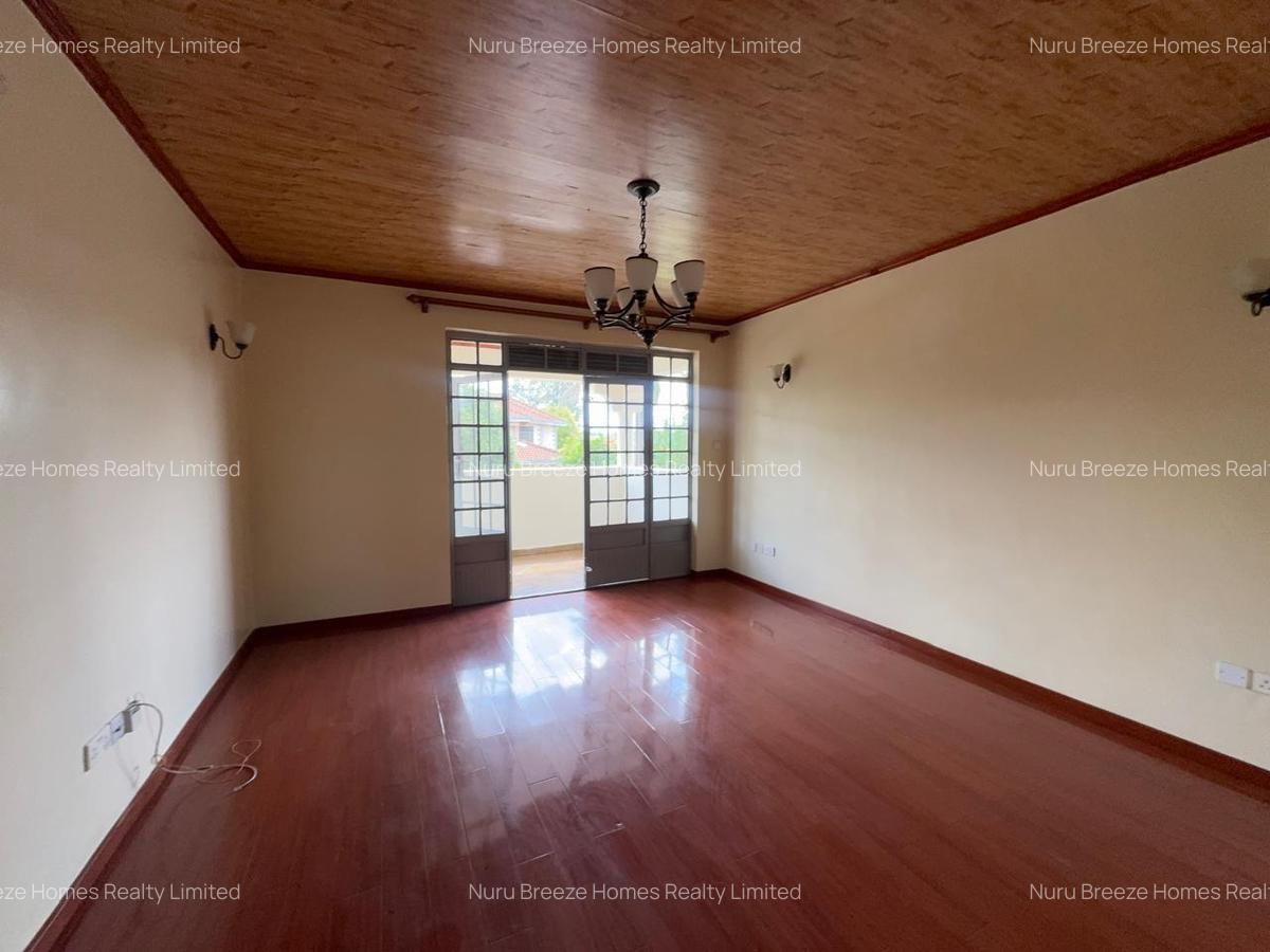 6 Bed House with En Suite in Runda - 20