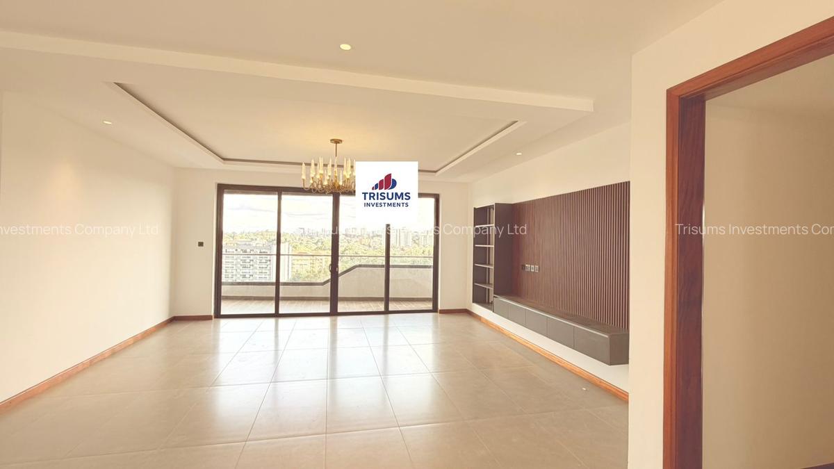 3 Bed Apartment with En Suite in Riverside - 13