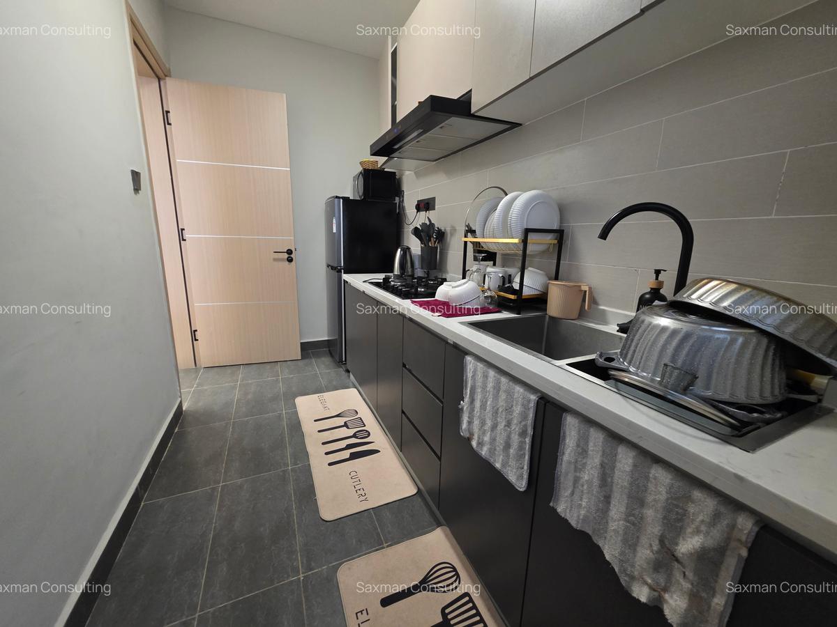 Serviced 2 Bed Apartment with En Suite in Lavington - 7