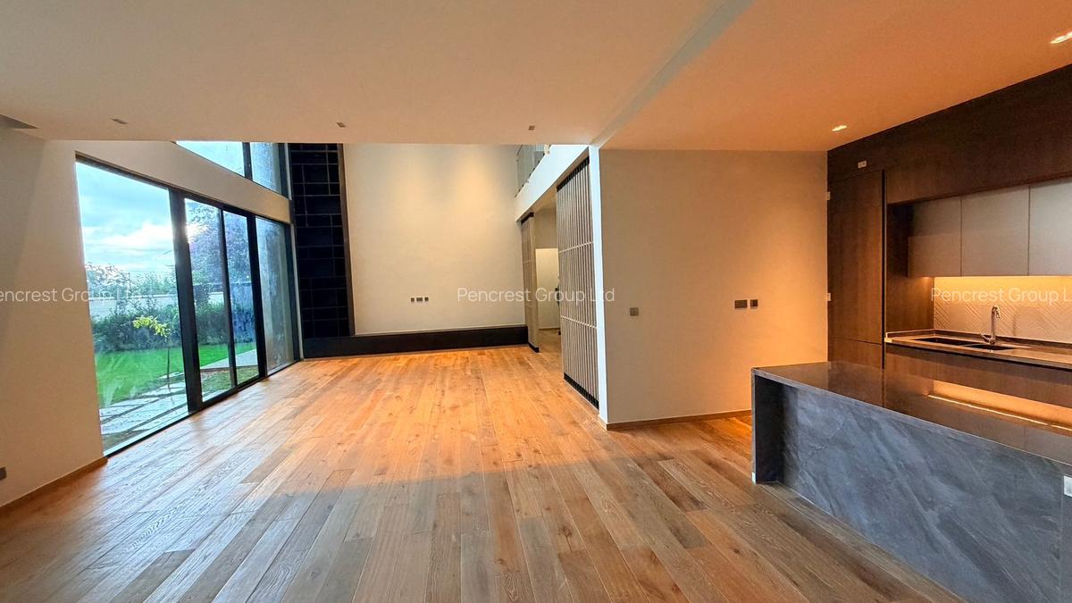 4 Bed Townhouse with En Suite in Runda - 5