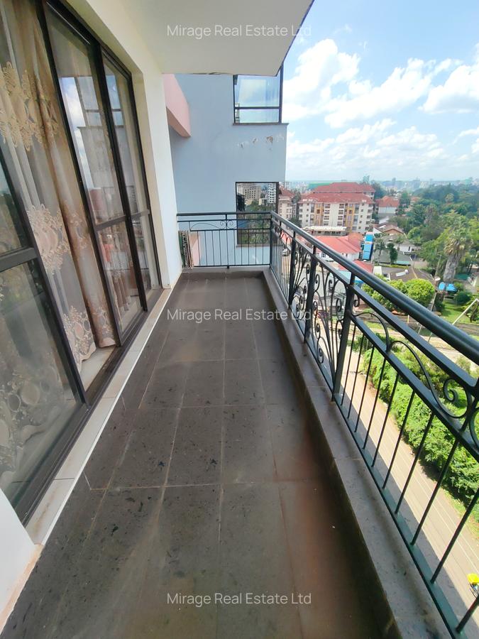 Serviced 3 Bed Apartment with En Suite in Kilimani - 4