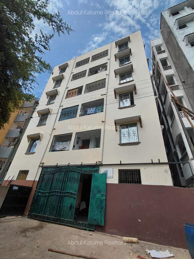 10 Bed House with En Suite at Bamburi - 1