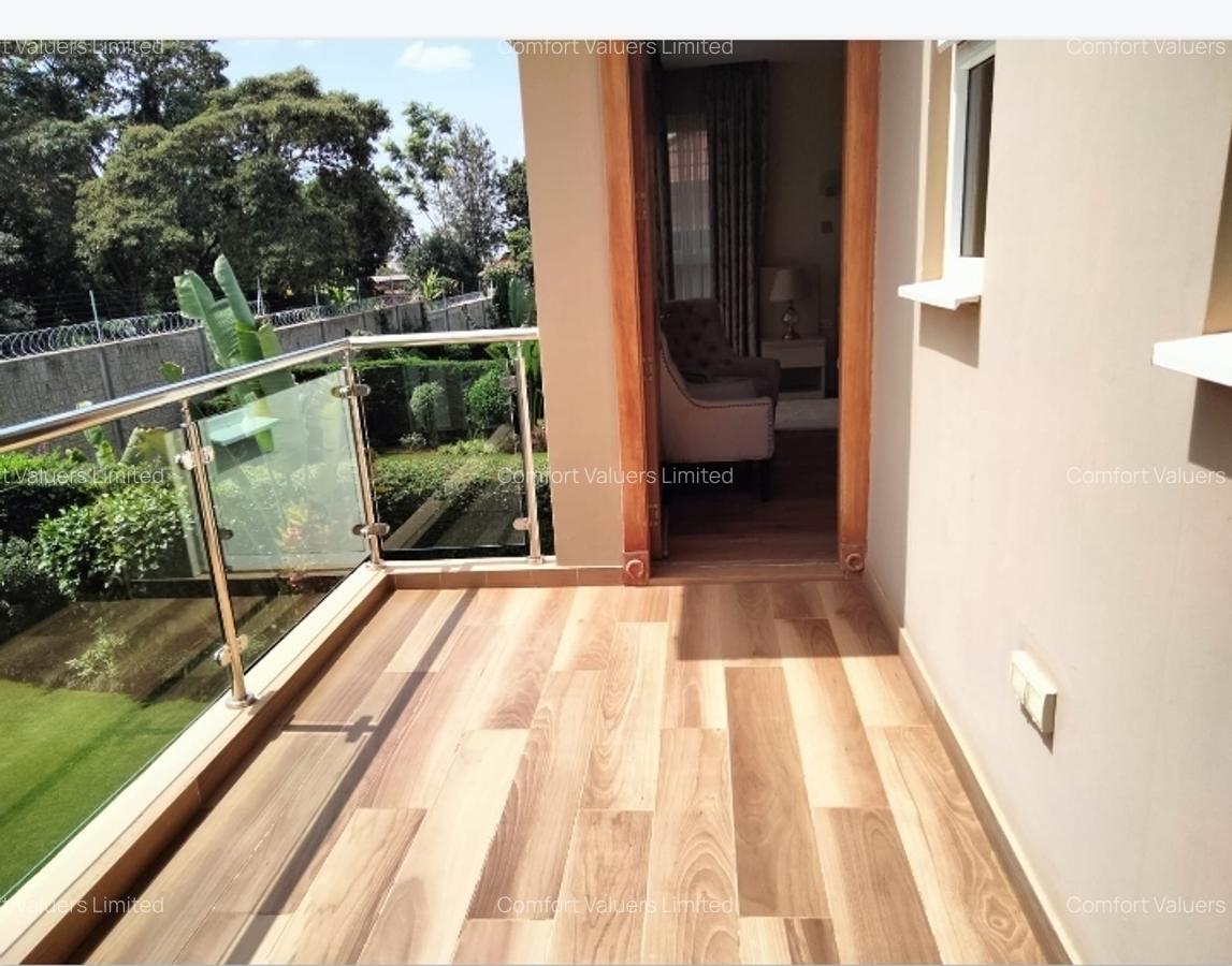 5 Bed Townhouse with En Suite at Nairobi - 14