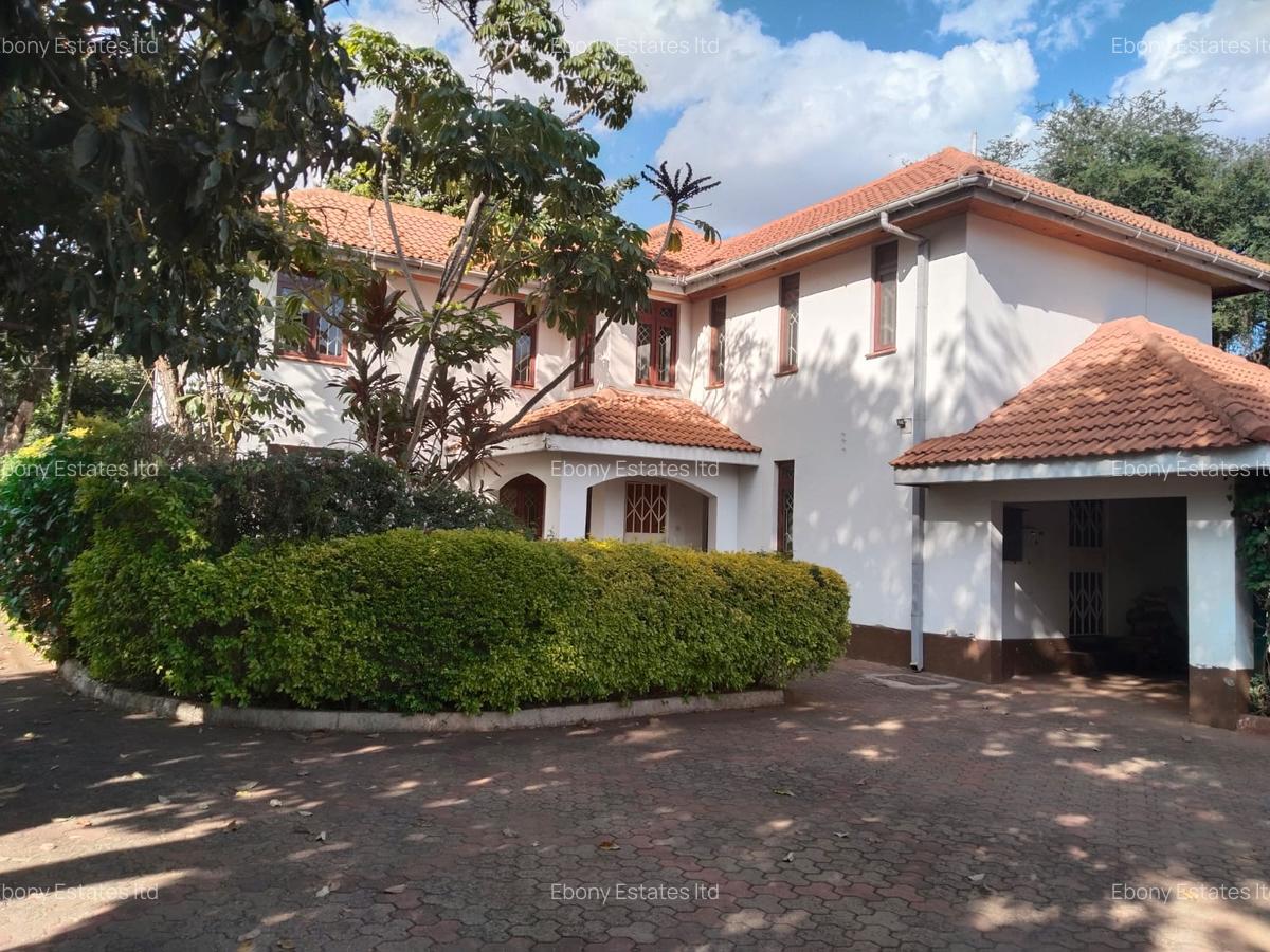 4 Bed Townhouse with En Suite in Lavington - 15