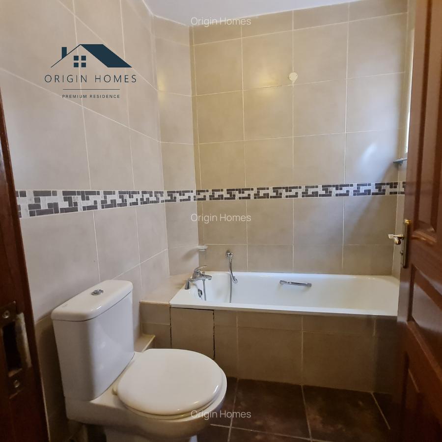 3 Bed Apartment with En Suite at Riverside Drive - 14
