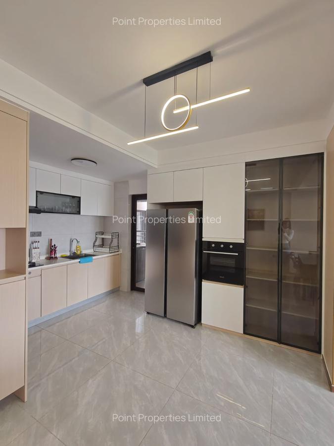 Furnished 3 Bed Apartment with En Suite in Riverside - 4