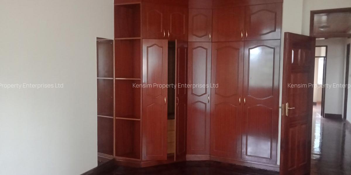 5 Bed Townhouse with En Suite in Kitisuru - 10