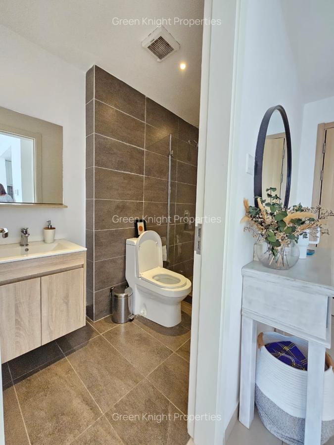 Serviced 1 Bed Apartment with En Suite in Lavington - 4