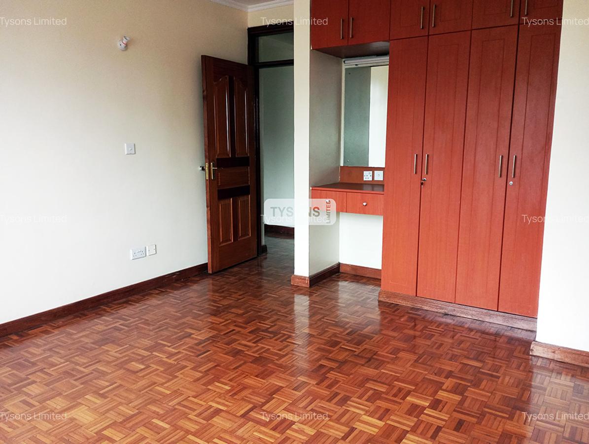 4 Bed Apartment with En Suite in Kilimani - 3