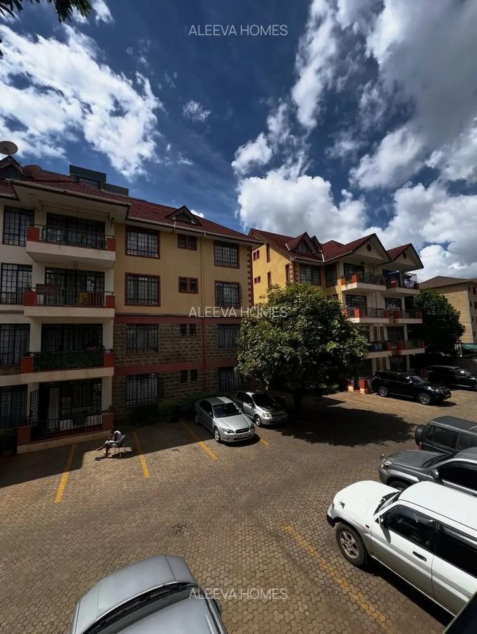 3 Bed Apartment with En Suite in Lavington - 8