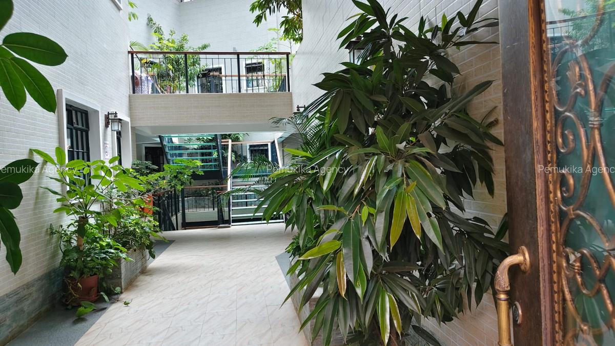 2 Bed Townhouse with En Suite in Nyari - 1