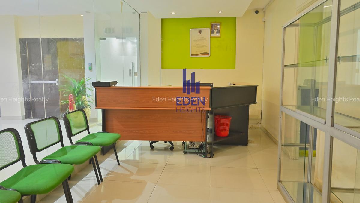 1,224 ft² Office with Backup Generator in Parklands - 1