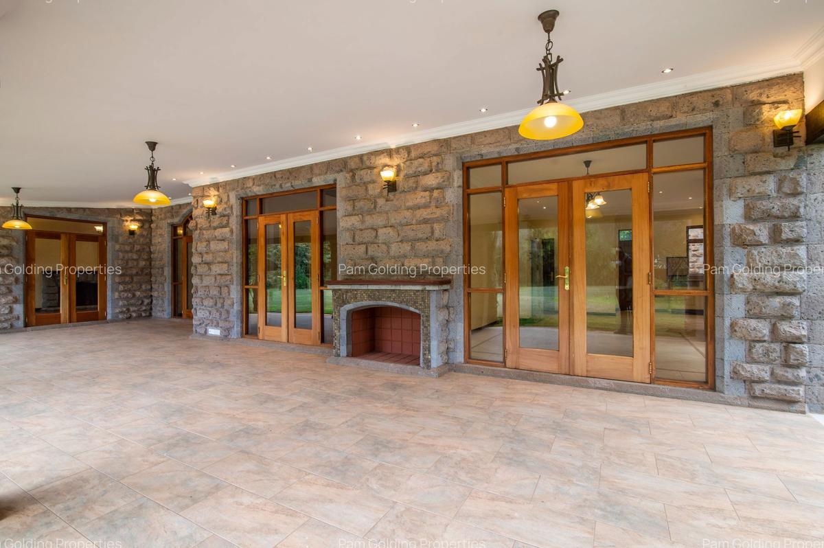 5 Bed House with En Suite in Karen - 9