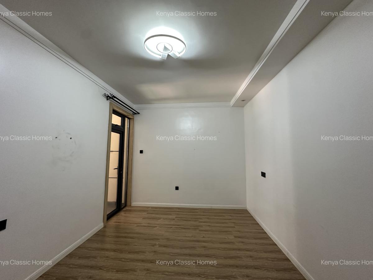 3 Bed Apartment with En Suite in Lavington - 9