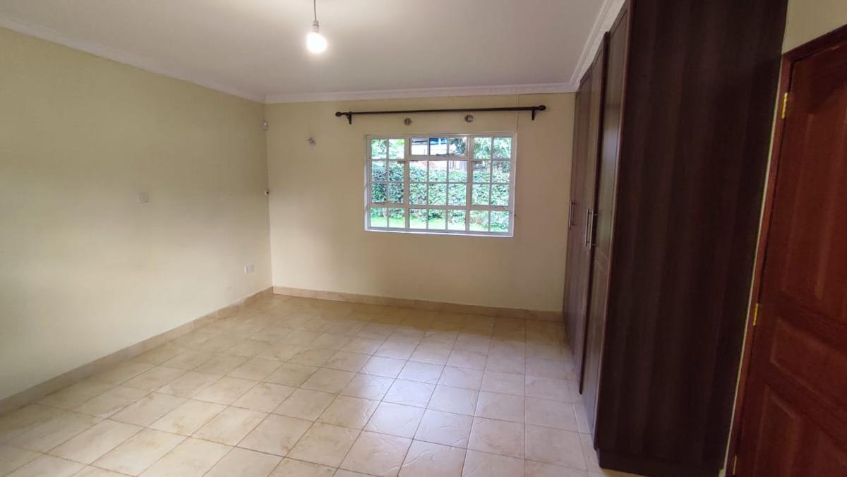 1 Bed House with En Suite at Loresho - 15