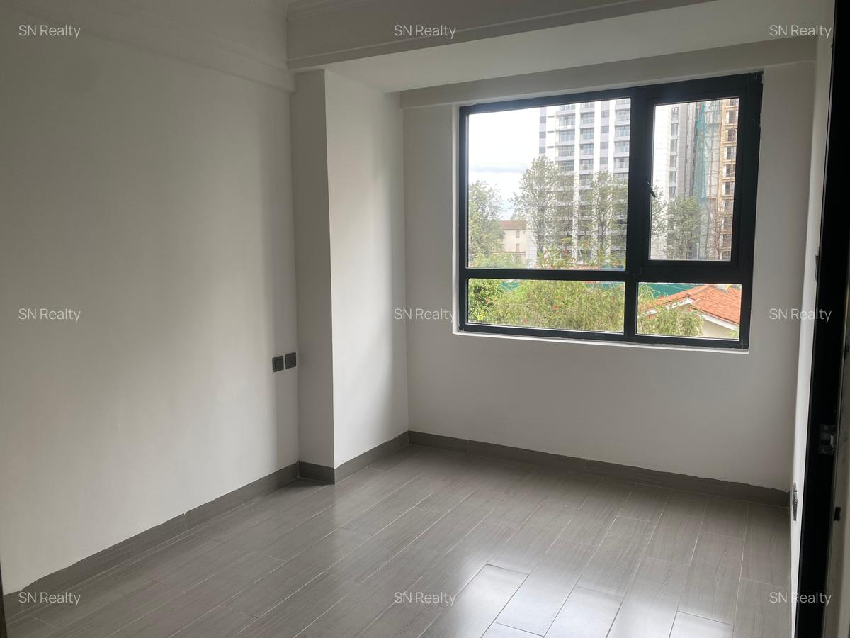 2 Bed Apartment with En Suite in Kilimani - 11