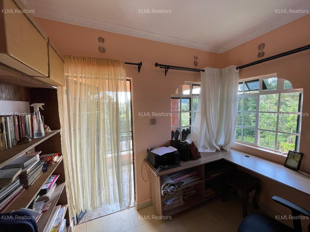 4 Bed Townhouse with En Suite at Kihumo Regen - 4