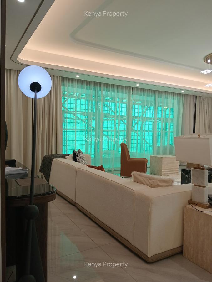 5 Bed Apartment with En Suite at Othaya Road - 6